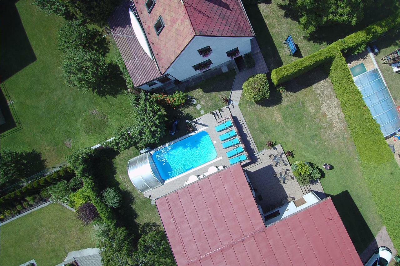 Penzion Kalina Tábor Esterno foto